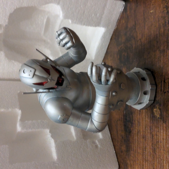 Bowen statues mini marvel bust Ultron - Picture 4 of 4